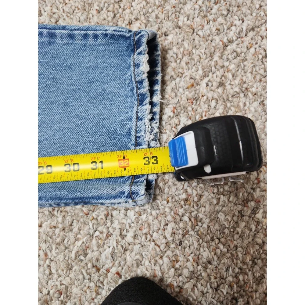Vintage Levi's 550 30x33 Denim Jeans Cotton Destructed Mexico Paper Tag